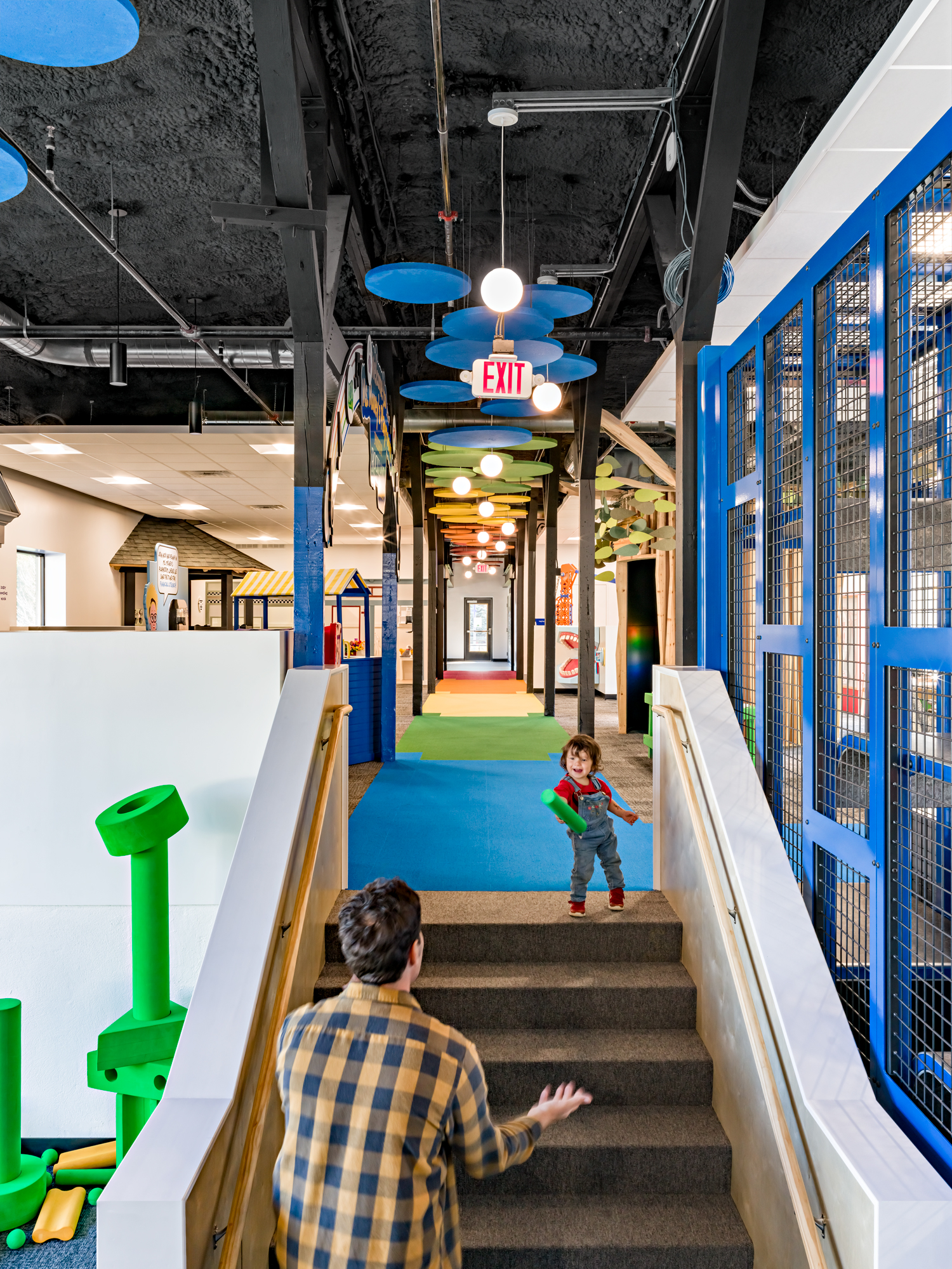 6_gancsos_kr_CMF_0635_with_people